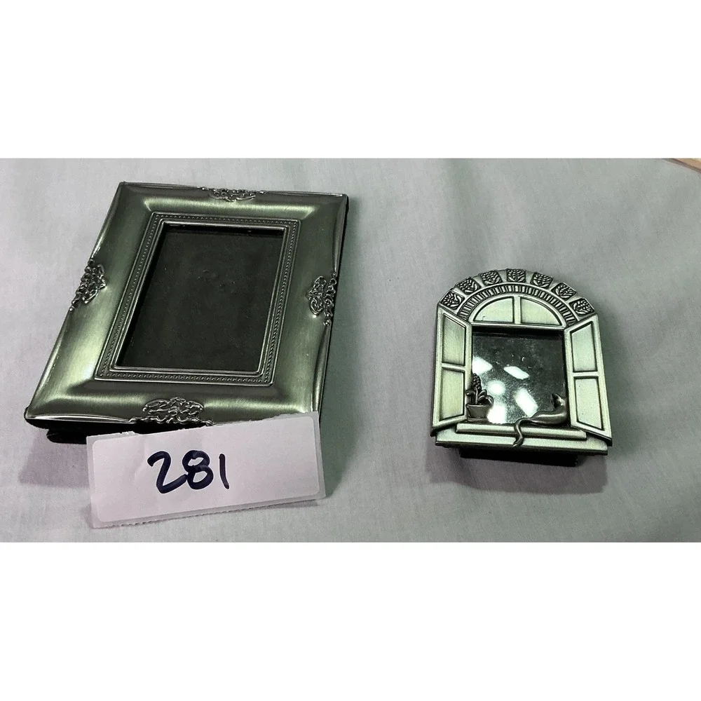 Vintage Metal Mini Picture Frames Lot of 2 Cat Window & Ornate Rectangle 2x3